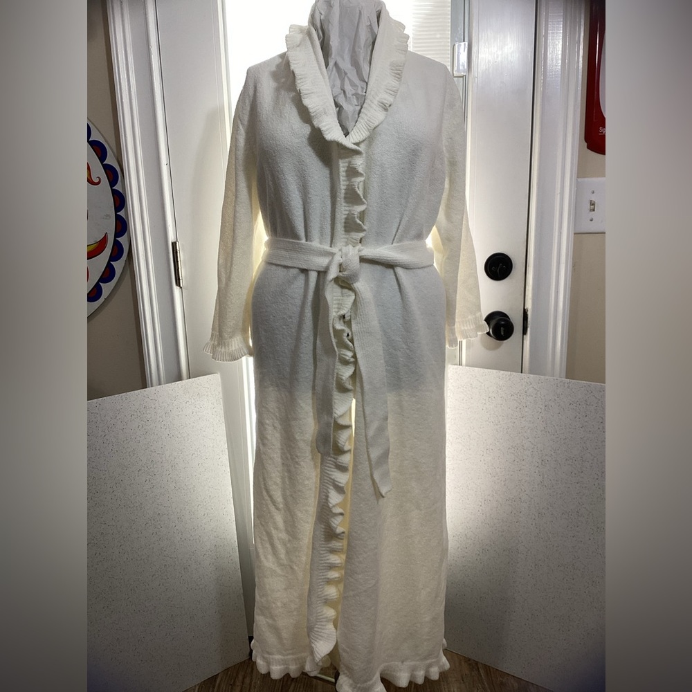 SOFT SURROUNDINGS Ruffled Terry cloth robe with pockets